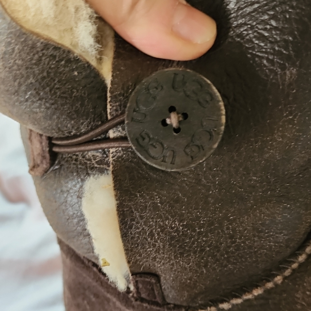 Brown Leather Boots with Shearling Lining